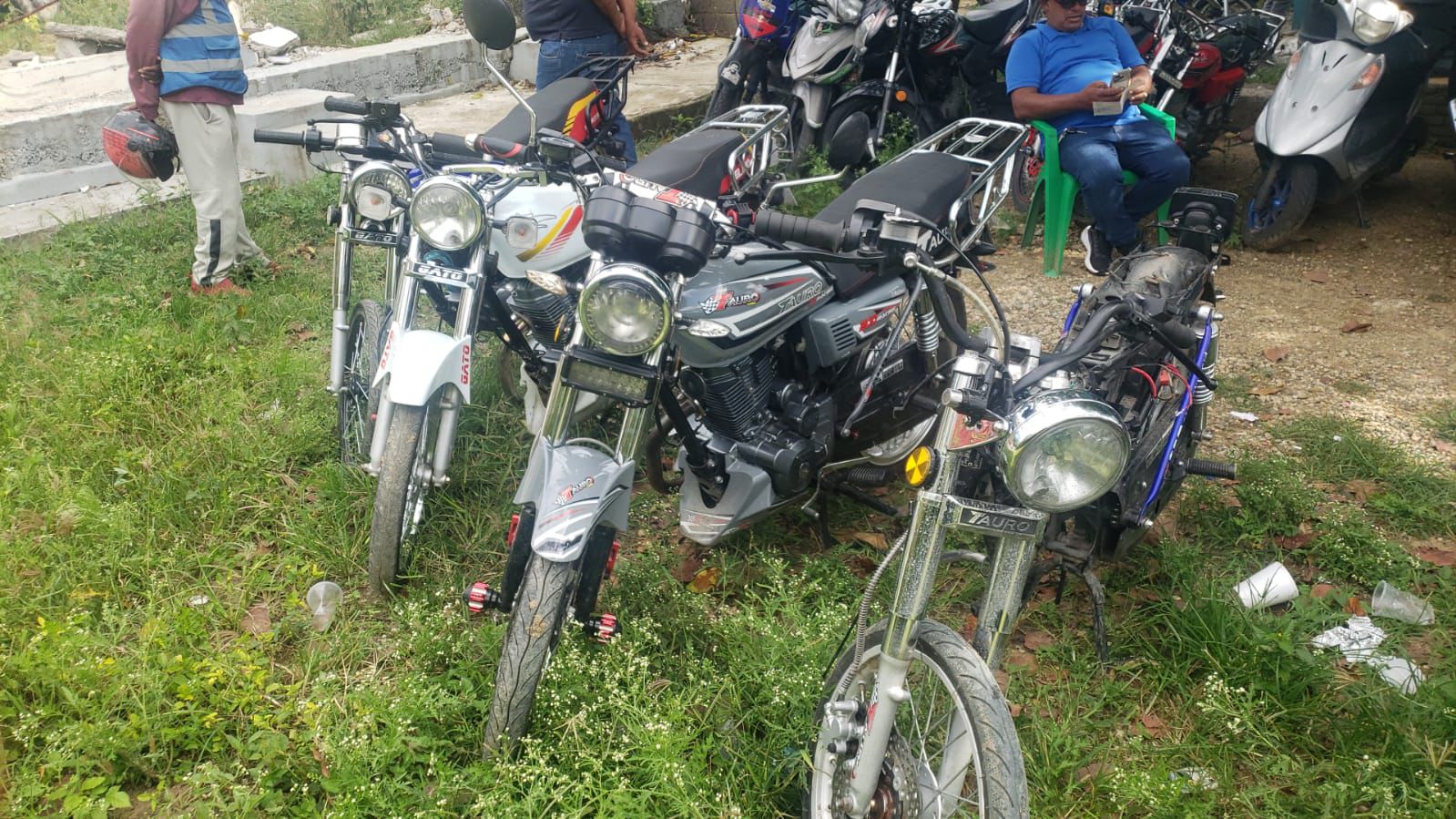 desmantelan acopio motocicletas robadas Santiago en operativo policial